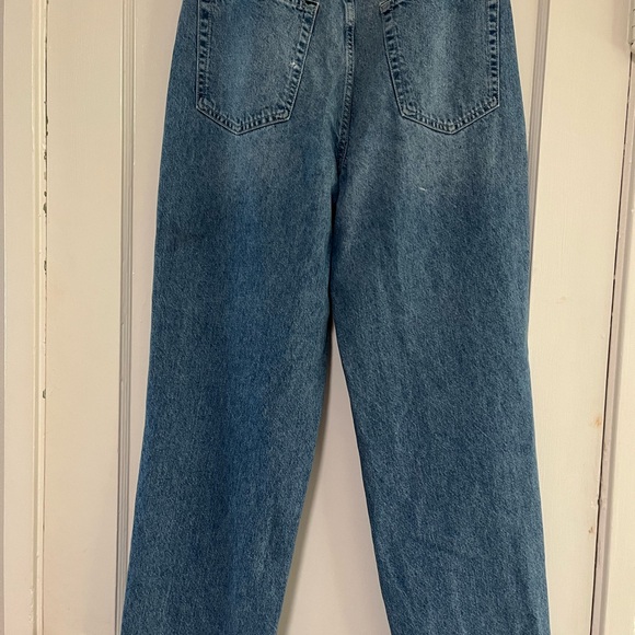 BDG Light Blue Distressed Boyfriend Jeans - Picture 5 of 5